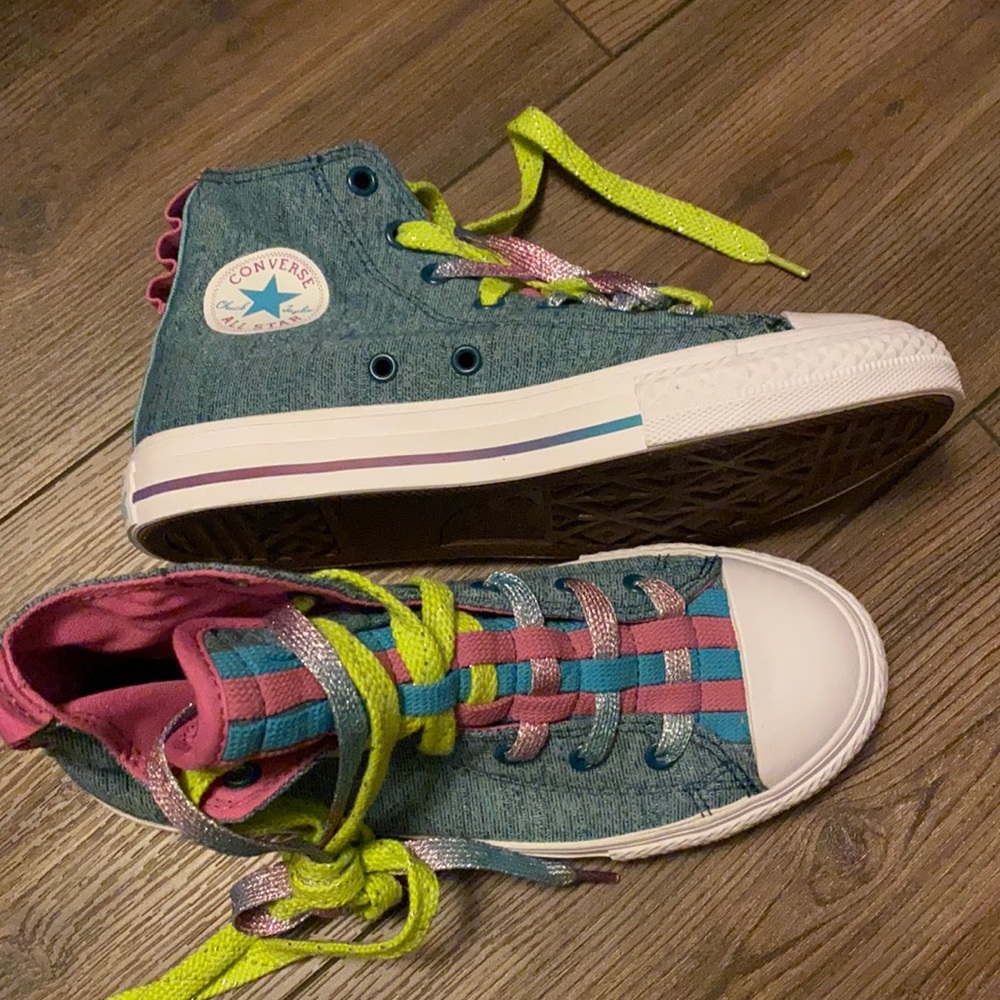 RARE Converse Chuck Taylor Loopholes sz 3 teal